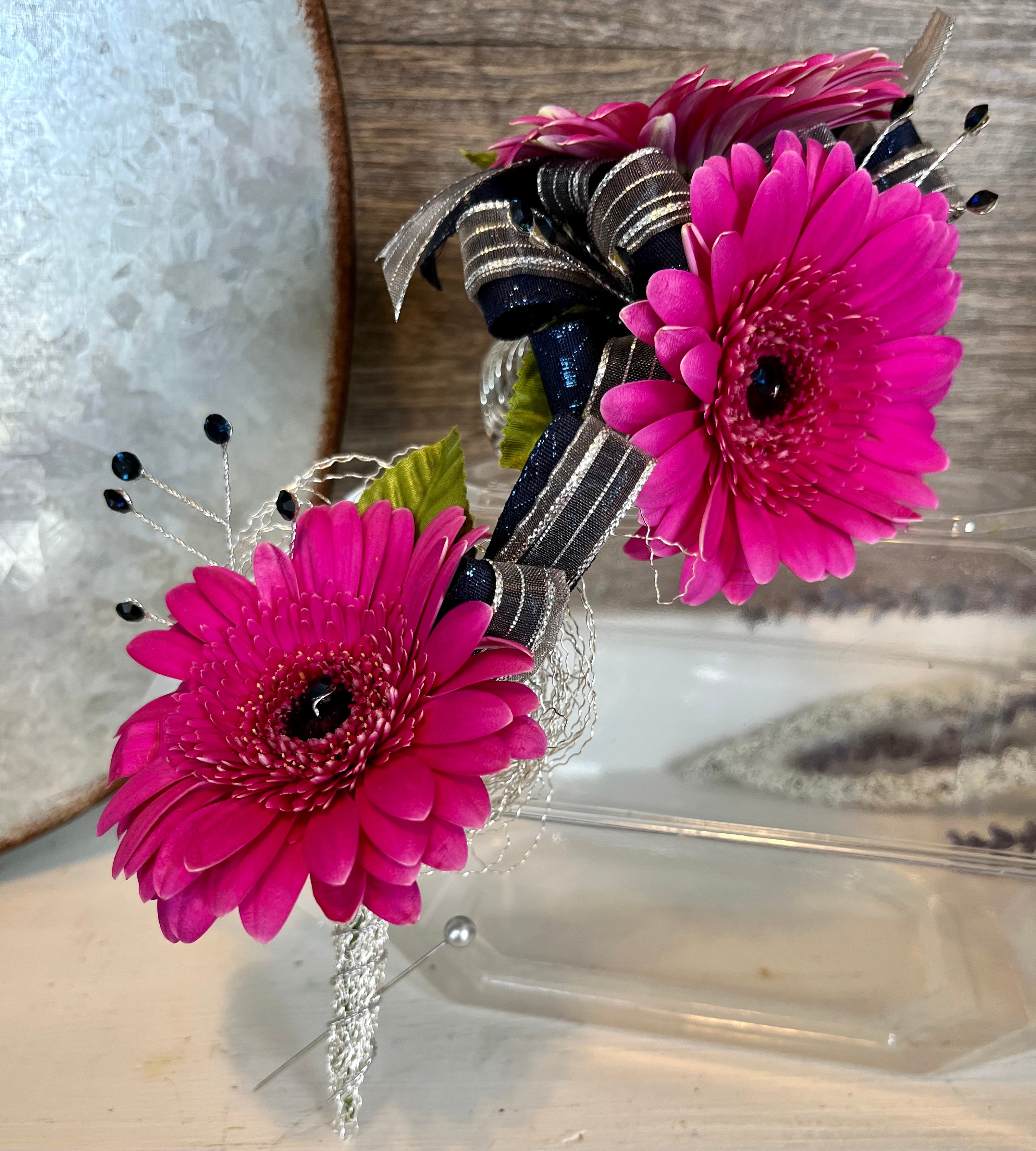 Custom Premium Corsage and Boutonnière Package