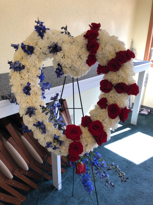 Standing Heart Wreath- The Heroes Heart