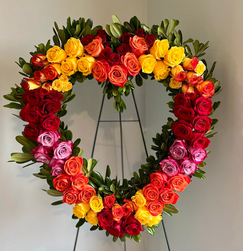 Standing Heart Wreath- The Primrose