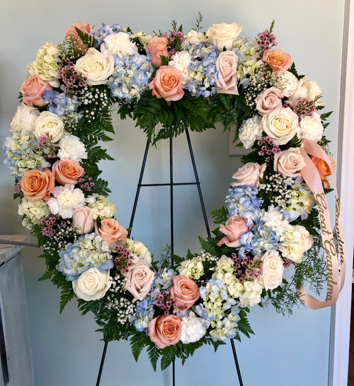 Standing Heart Wreath- The Clara