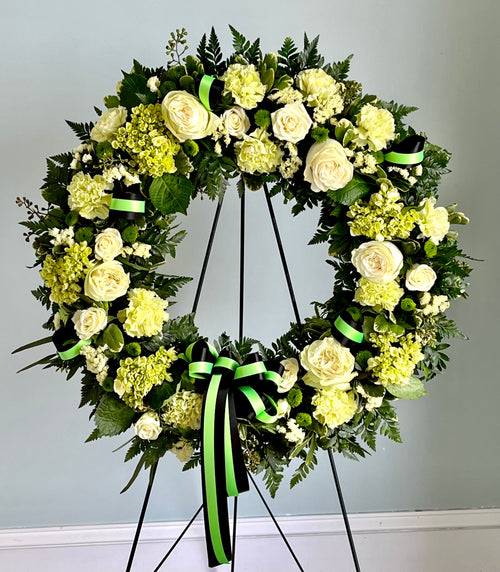Standing Wreath- The The Cyrus